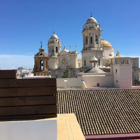 Diseno Y Confort Junto A La Catedral Cadiz Exterior photo